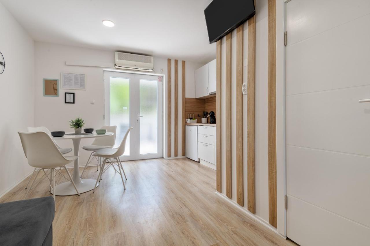 Apartments Malalu Неум Экстерьер фото